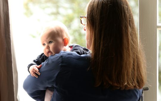 De ce se confrunta mamele cu anxietate