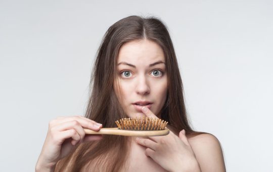 Cum iti poate afecta stresul parul