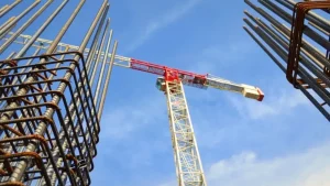 Constructorii cer Guvernului plata urgentă a restanțelor și garanții pentru finanțarea investițiilor în 2027